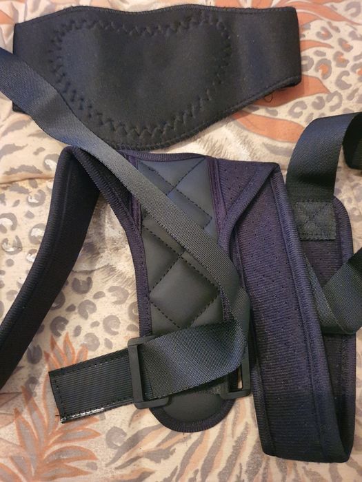 Conjunto para costas e pescoço, nunca usado.