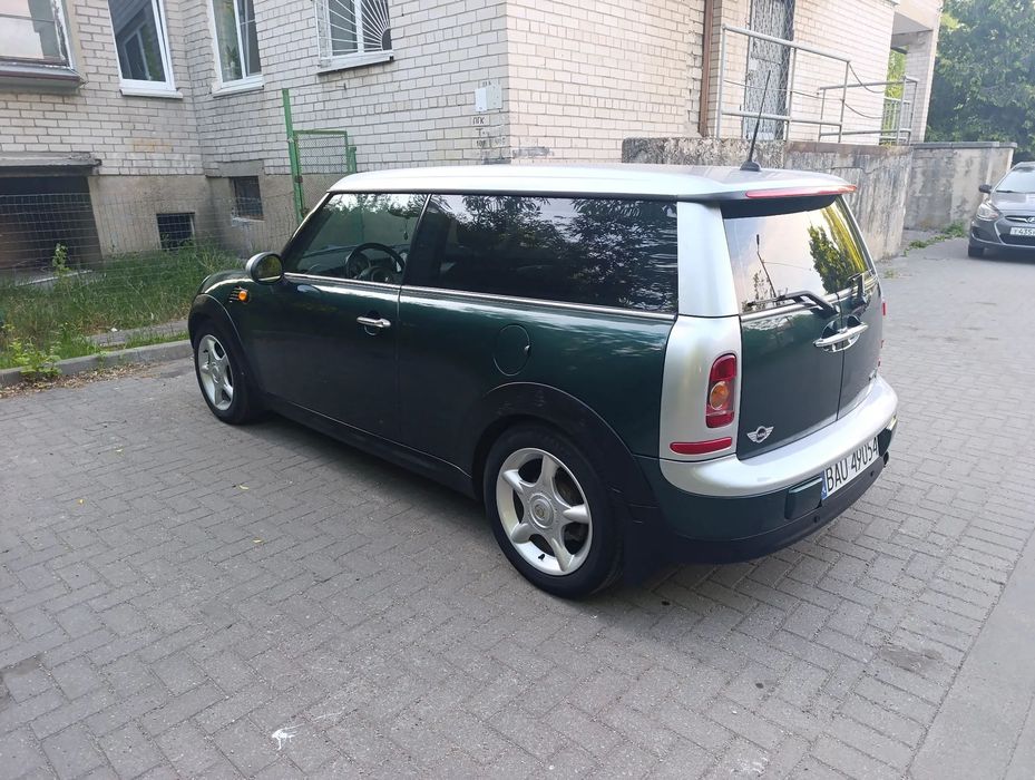 MINI Clubman