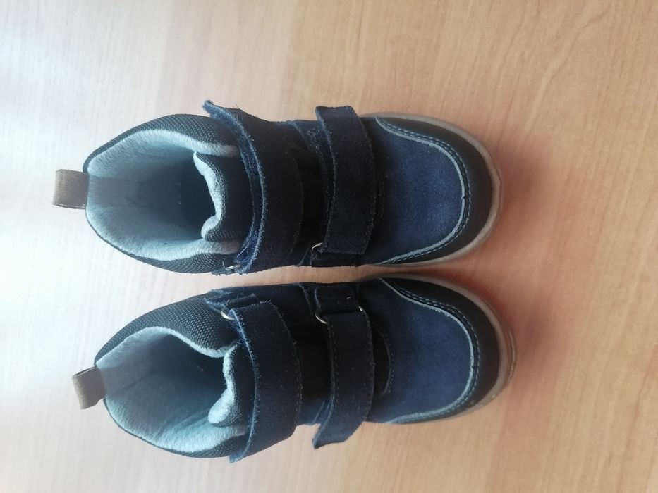 Buty przejściowe mido