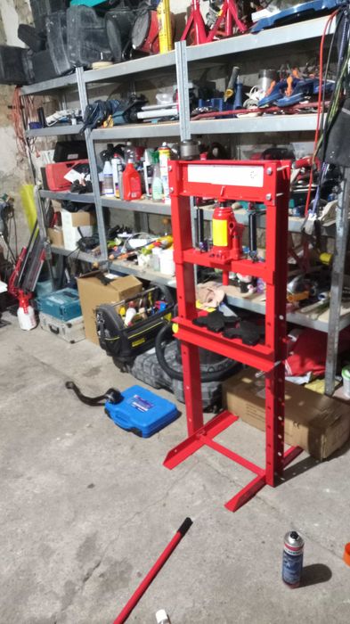 PRASA hydrauliczna 12 TON 12T - WARSZTATOWA