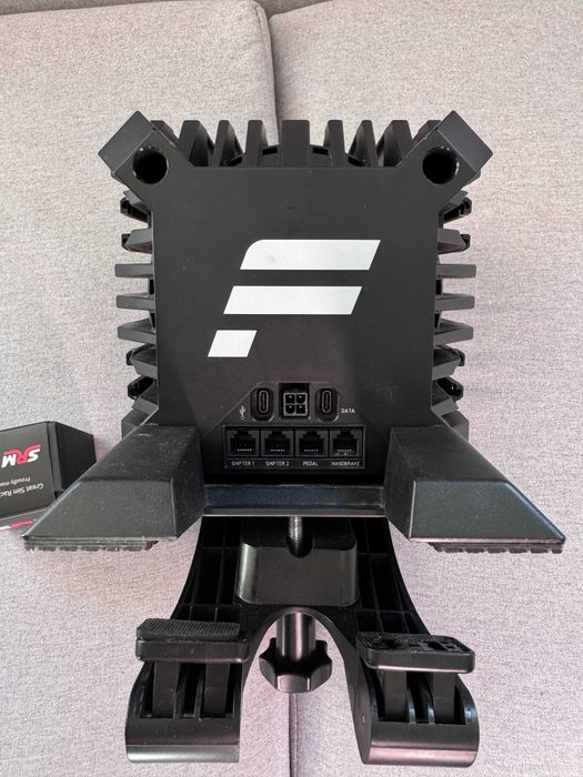 Sprzedam zestaw Fanatec CSL DD Boost Kit 8Nm + shifter + pedały