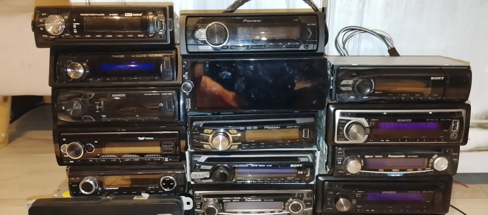 Radio Samochodowe CD/MP3/Android/USB/Bluetooth/SD