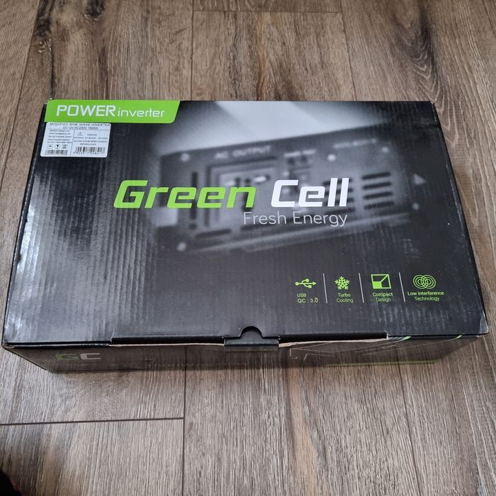 Інвертор Green Cell INV25 (12V/230V 1500W/3000W) модифікована синусоїд