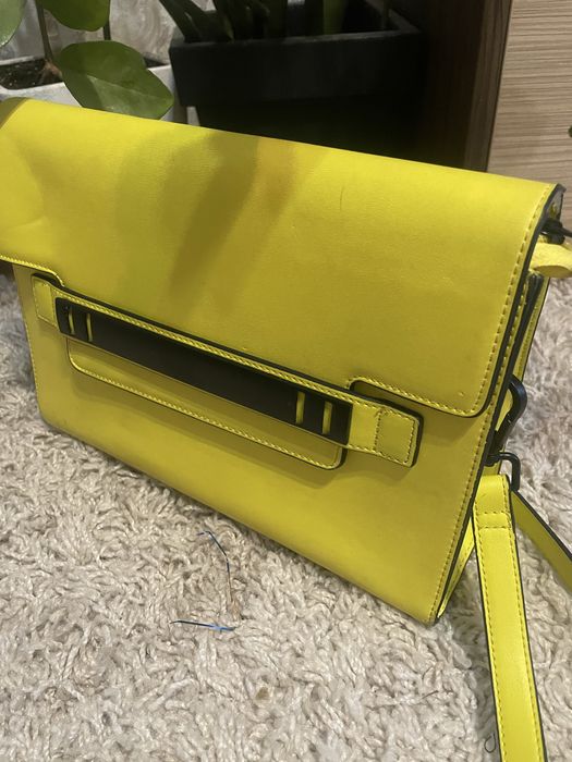 Продам гарну сумку жіночу.