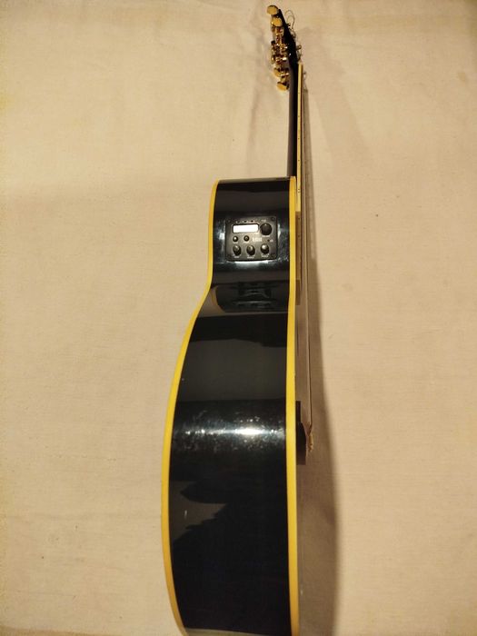 Guitarra eletroacústica SX Costum Guitar MJG28DCE/BK/SA