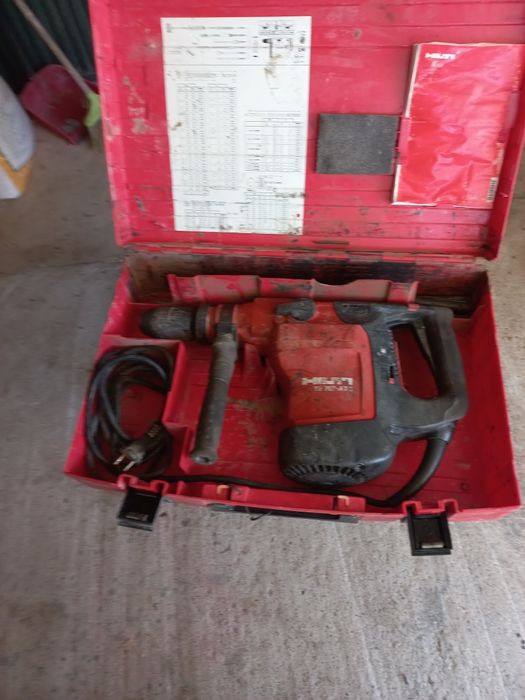 Maquina demolidor HILTI