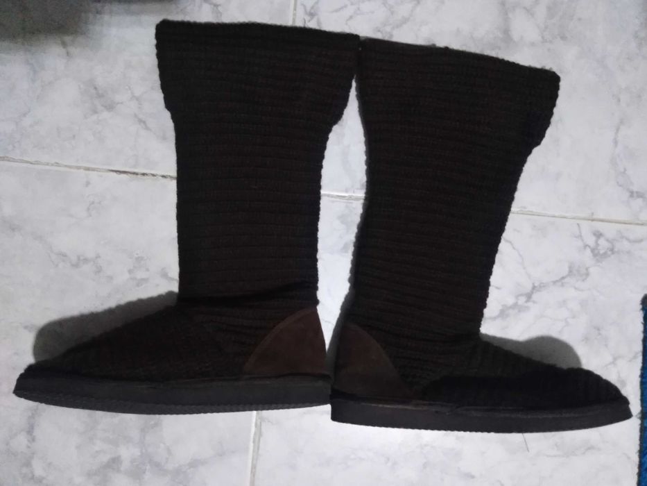 Botas de Malha e Pele Nº41