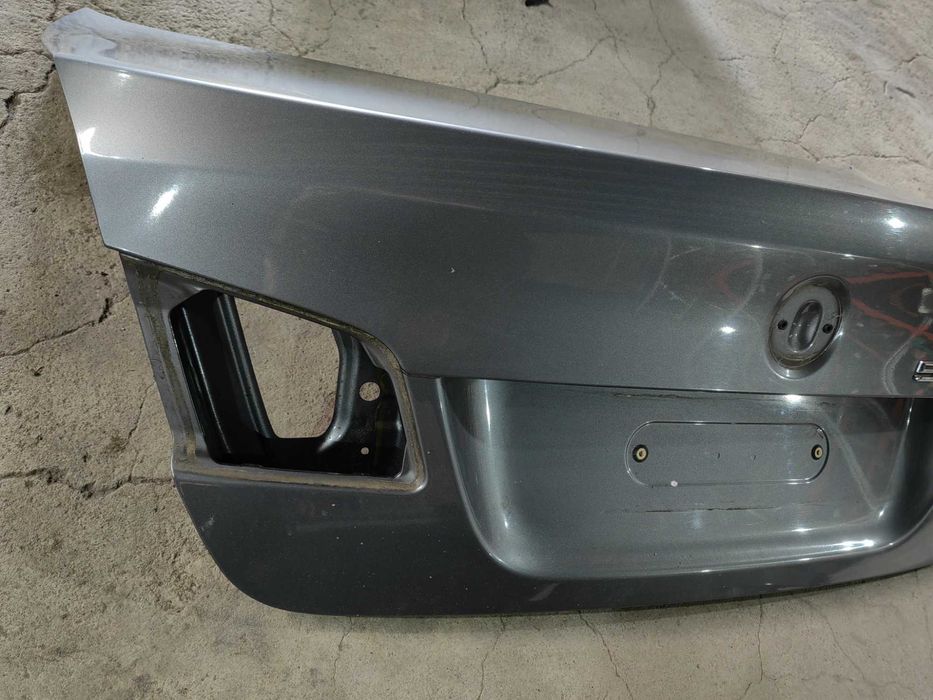 Tampa da mala BMW F10 serie 5
