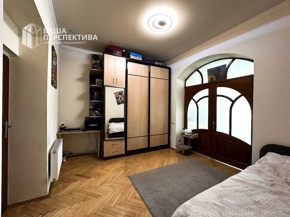 Продаж 2х квартири, Городоцька, ближній центр, 60 кв.м, 100000$