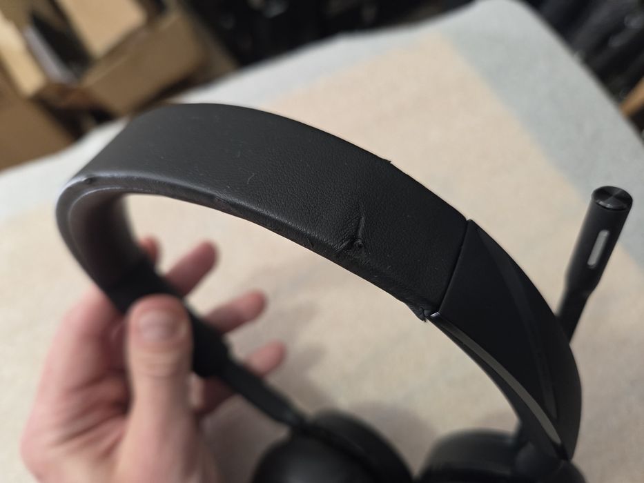 Високоякісна гарнітура Plantronics VOYAGER 4220