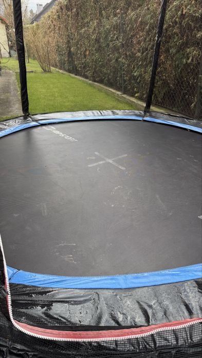 Trampolina dla dzieci