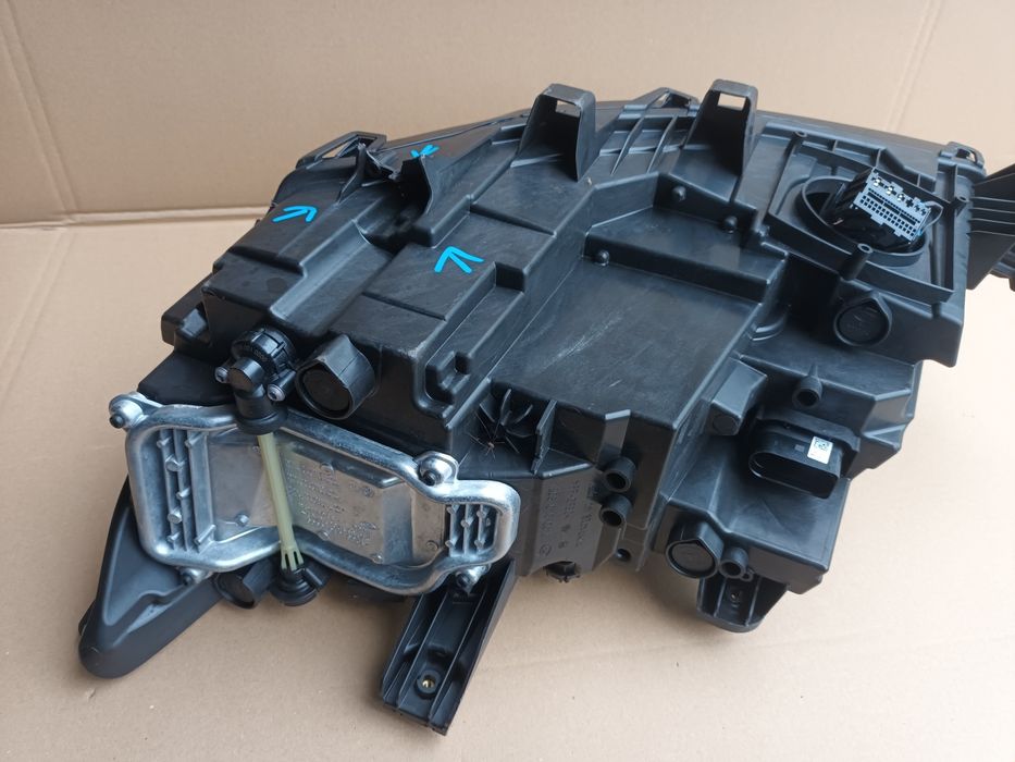 Lampa Przednia Prawa Volkswagen T7 IQ LIGHT 7T1.941.082E