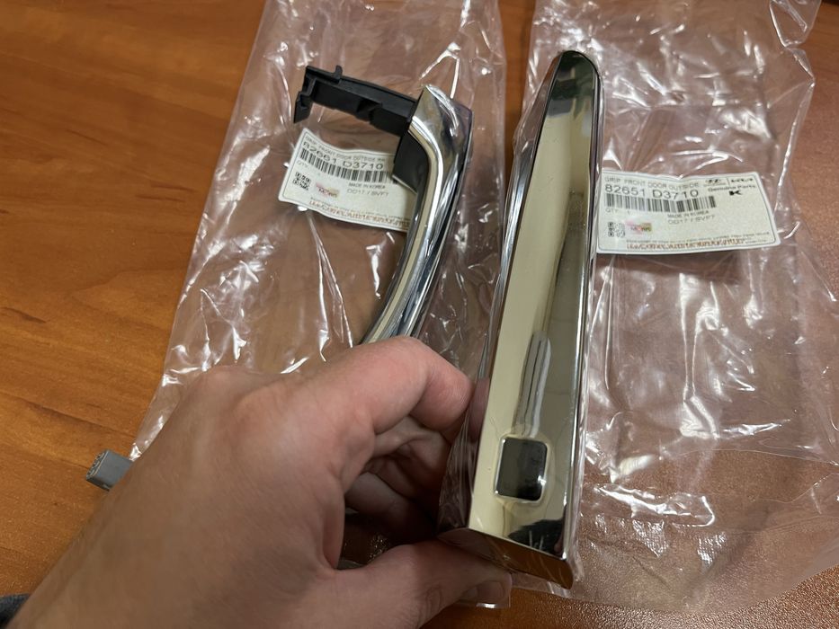 Ручка дверей левая правая Hyundai Tucson 2015-2019 MOBIS 82651D3710