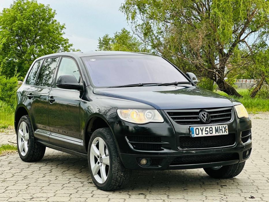 Продам Volkswagen Touareg полный привод в отличном состоянии