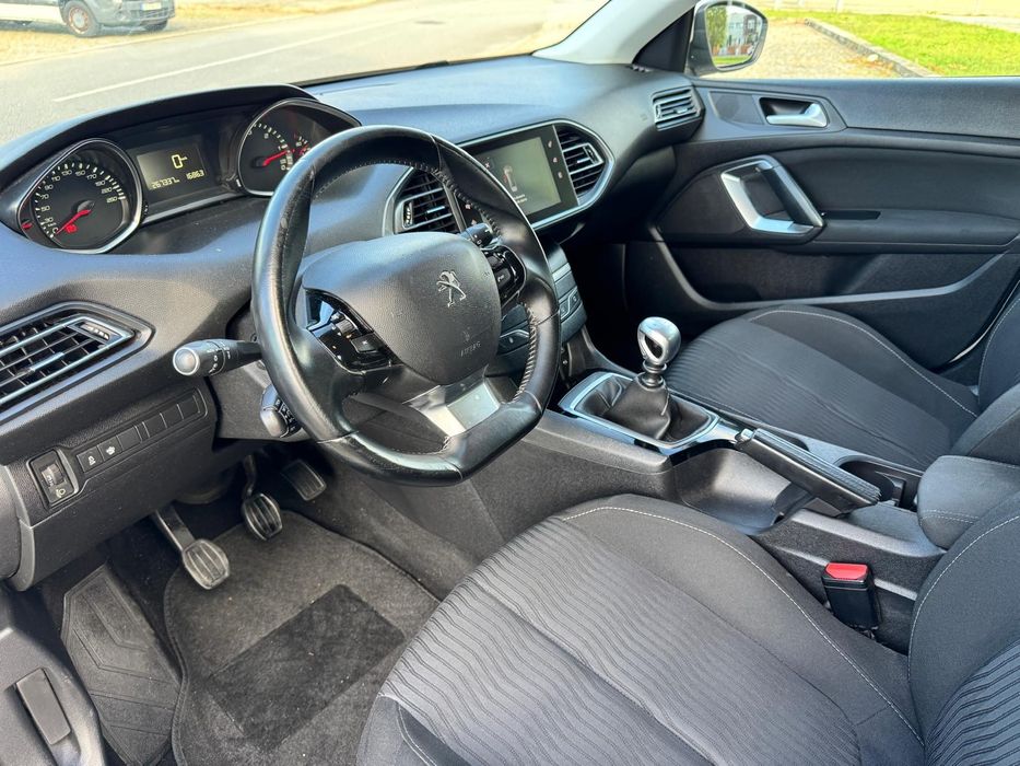Peugeot 308 SW 1.6 bluehdi
