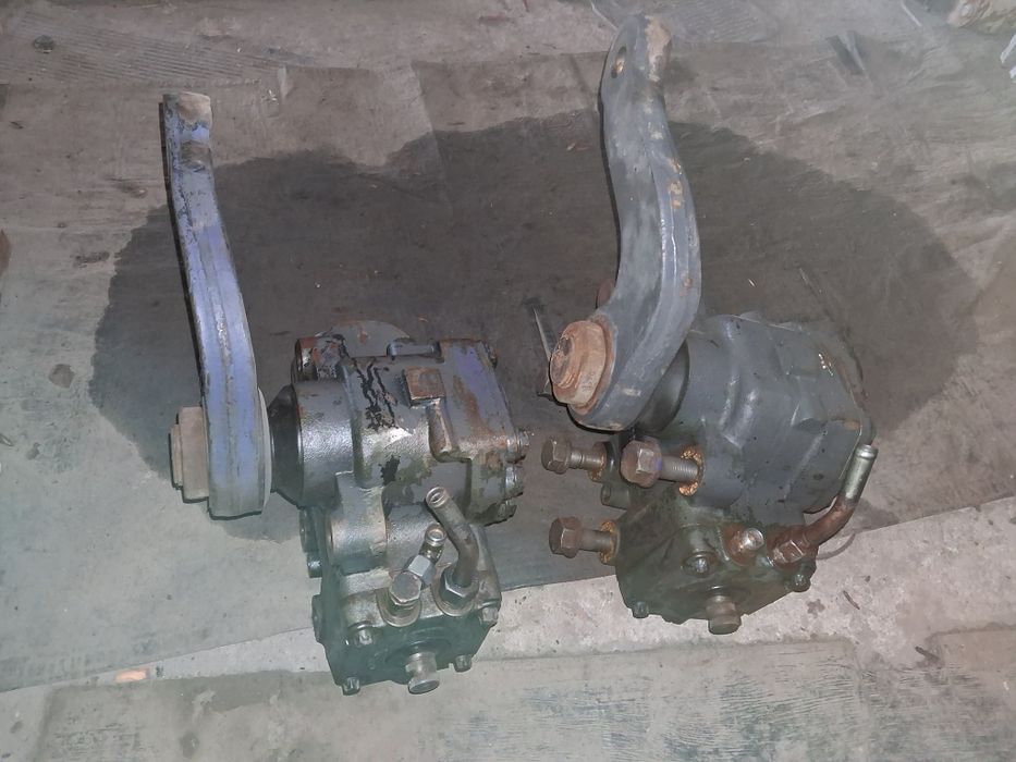 ГУР  даф-95, редуктор.