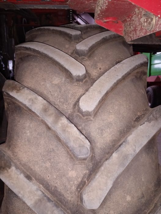 650/75r32  ,24.5r32  Michelin 75% opona 2 sztuki
