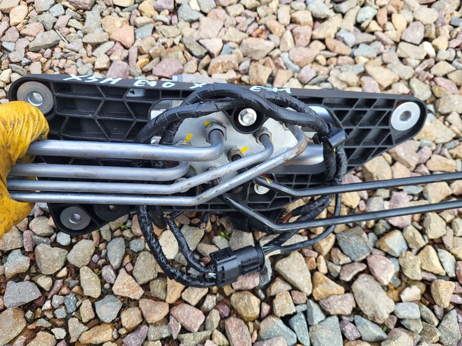 Pompa Hydrauliczna Zawieszenia Dynamic bmw x5m e70 x6m e71 v8 4.4 555k
