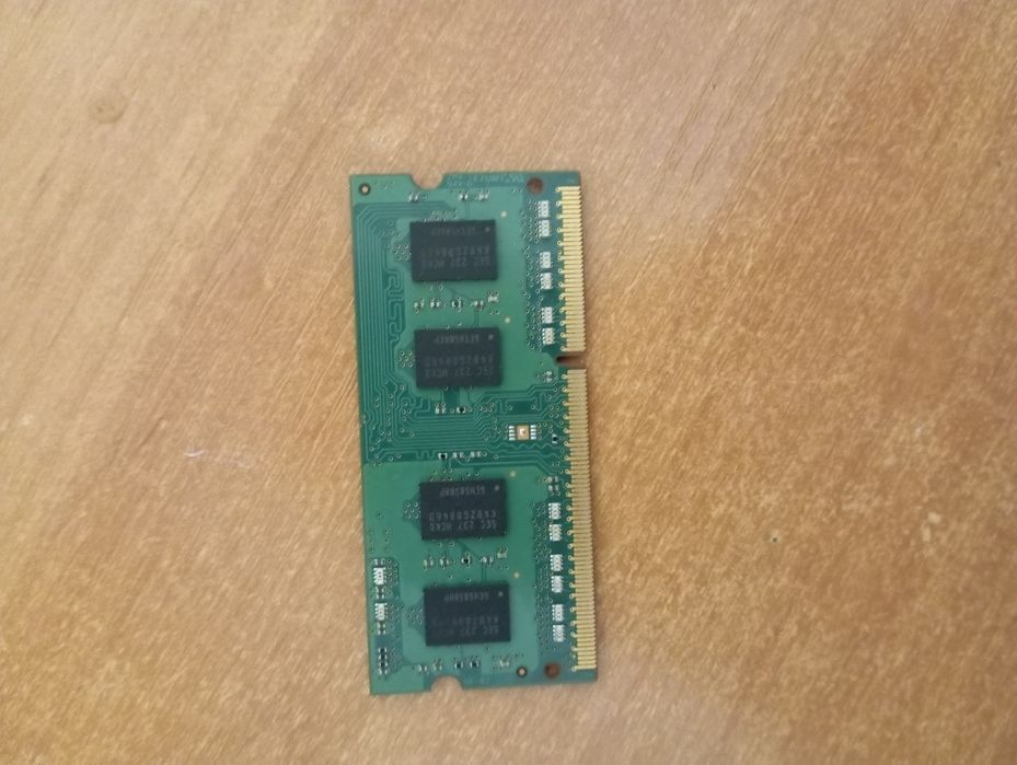 Оперативная память Sumsung 2 GB