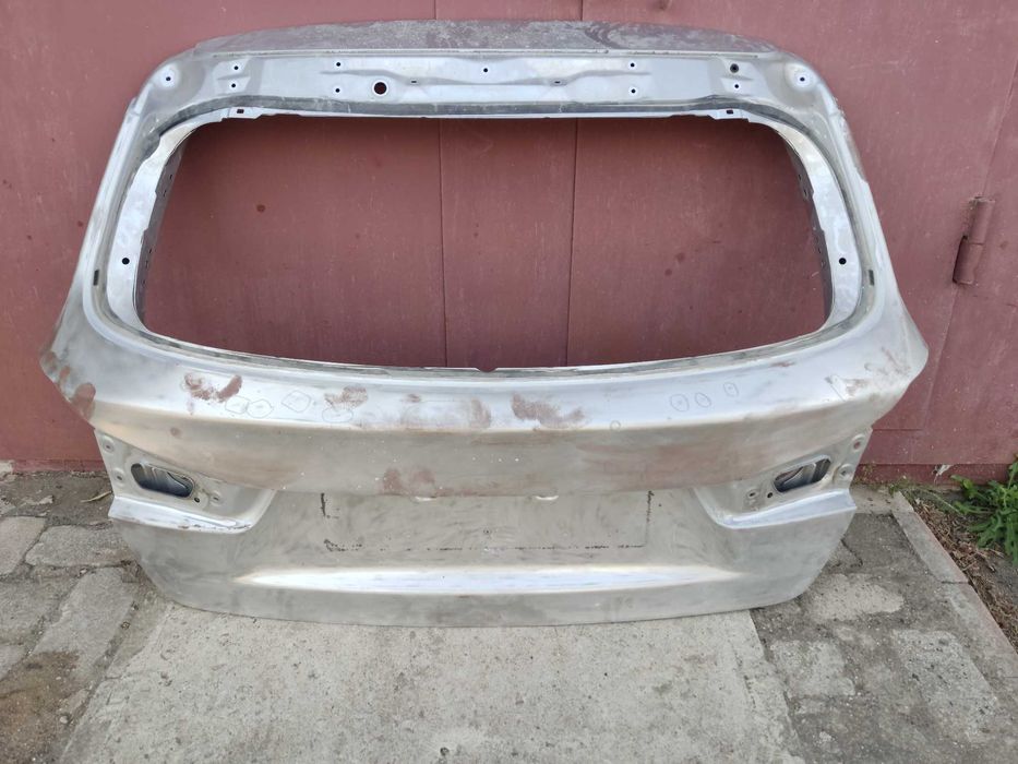 Кришка багажника Mitsubishi ASX