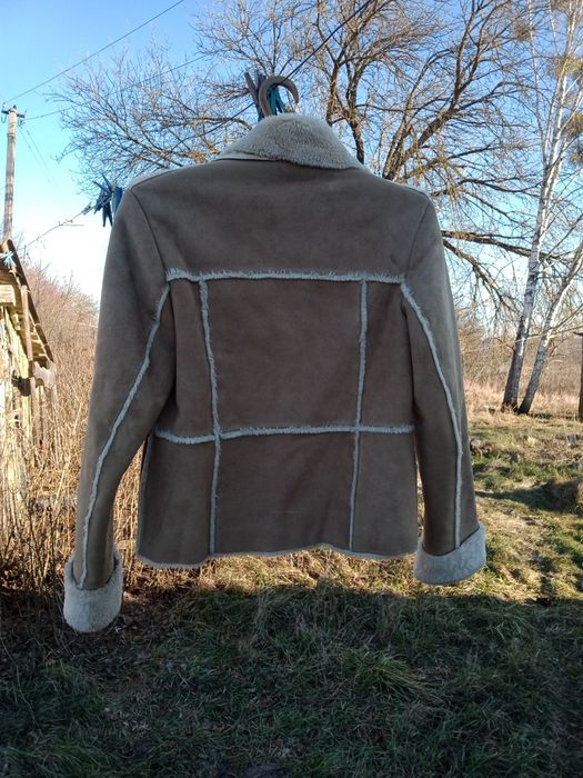 Дублёнка современная бежевая