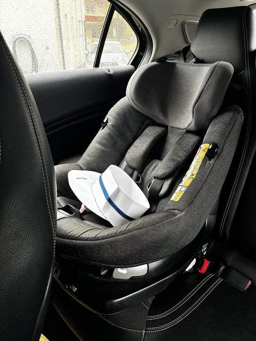 Conjunto cadeiras auto + ovo + base isofix + carrinho de passeio