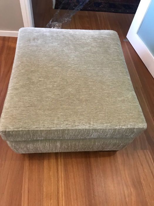 Banqueta Veludo Beije