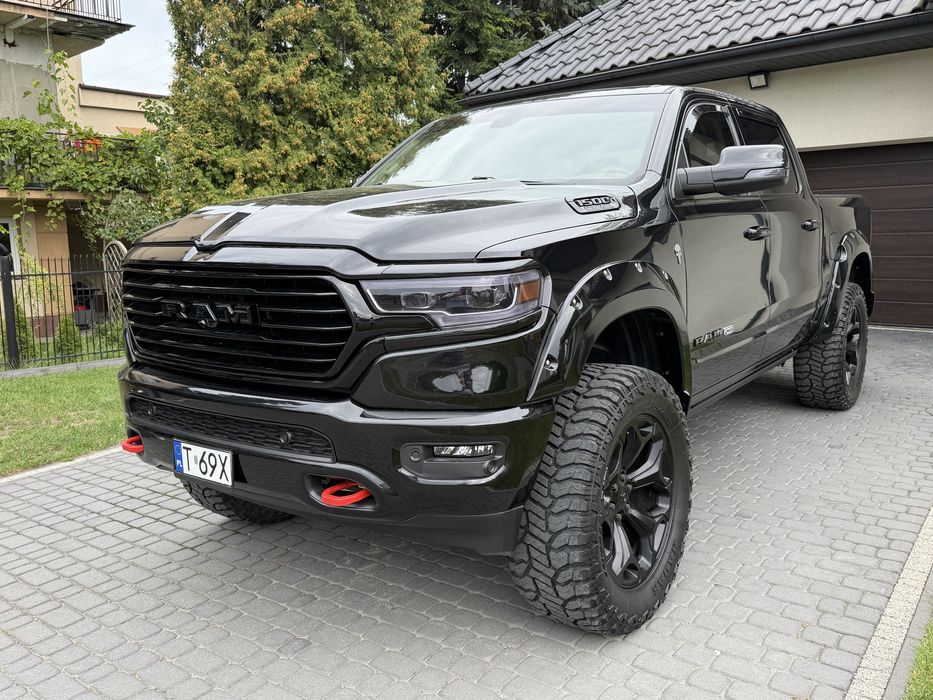 Rererwacja       Dodge Ram 1500 longhorn