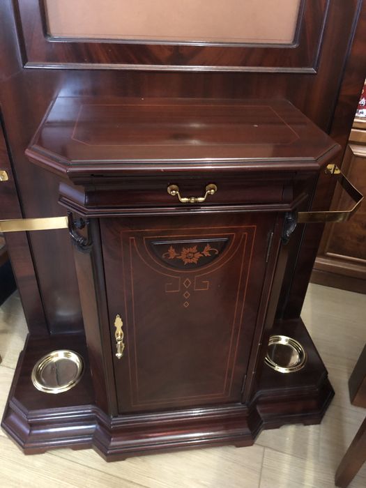 Movel de entrada como novo