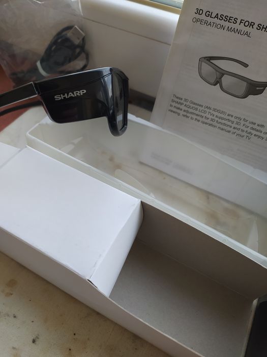 3D окуляри до телевізора SHARP