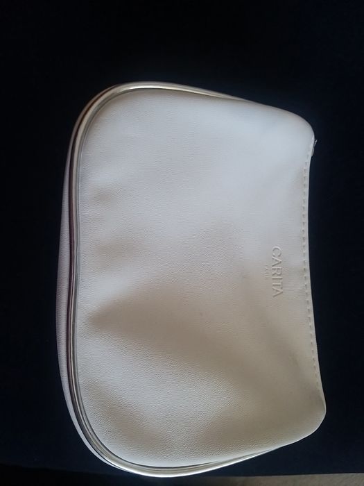 3 bolsas de maquilhagem