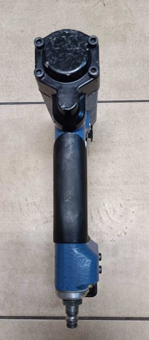 Zszywacz, pistolet, taker, tracker BEA 92/32-612, stan BDB po serwisie