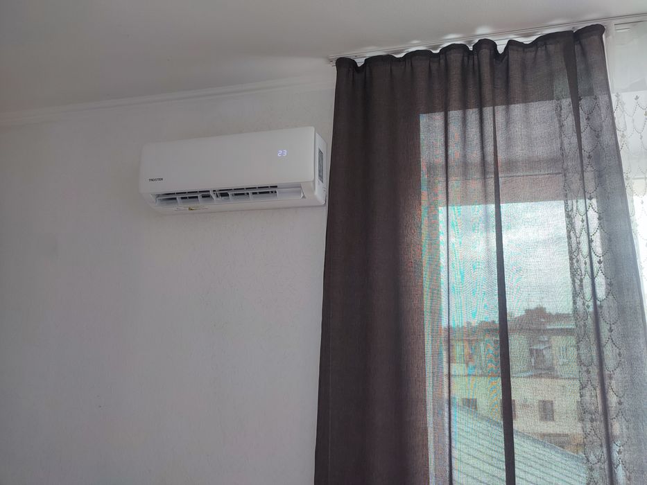 DOBA - Центр 2кім студія 7 місць. Завжди тепла !