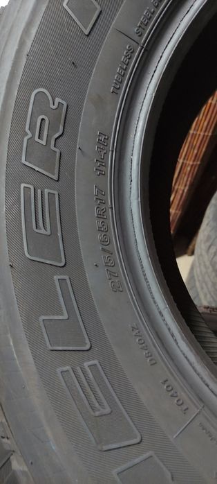 Pneus 275/65/17 Bridgestone semi novos