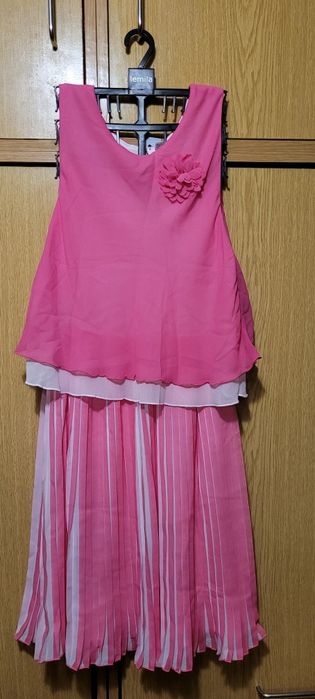 Сукня нова святкова для дівчинки