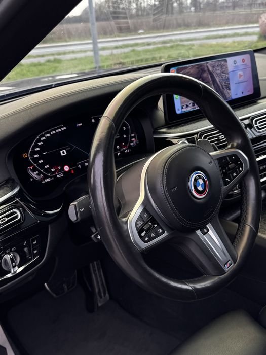 BMW 530 xDrive 3.0 бензин без вкладень