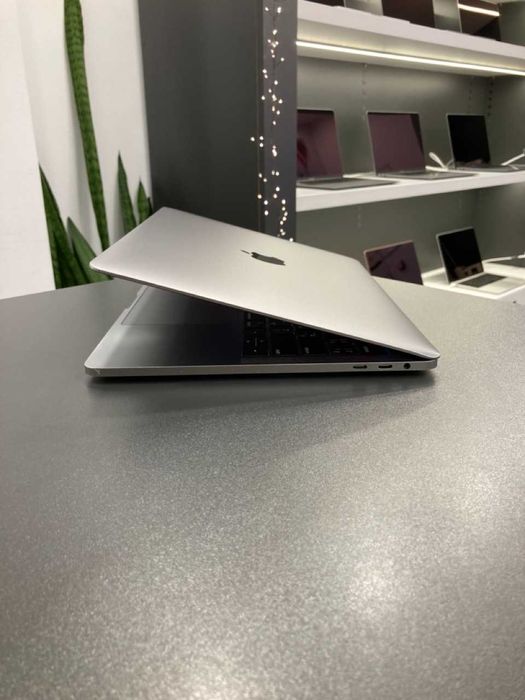 Ноутбук MacBook Pro 13” 2018 i5/8/256 ГАРАНТІЯ 85371