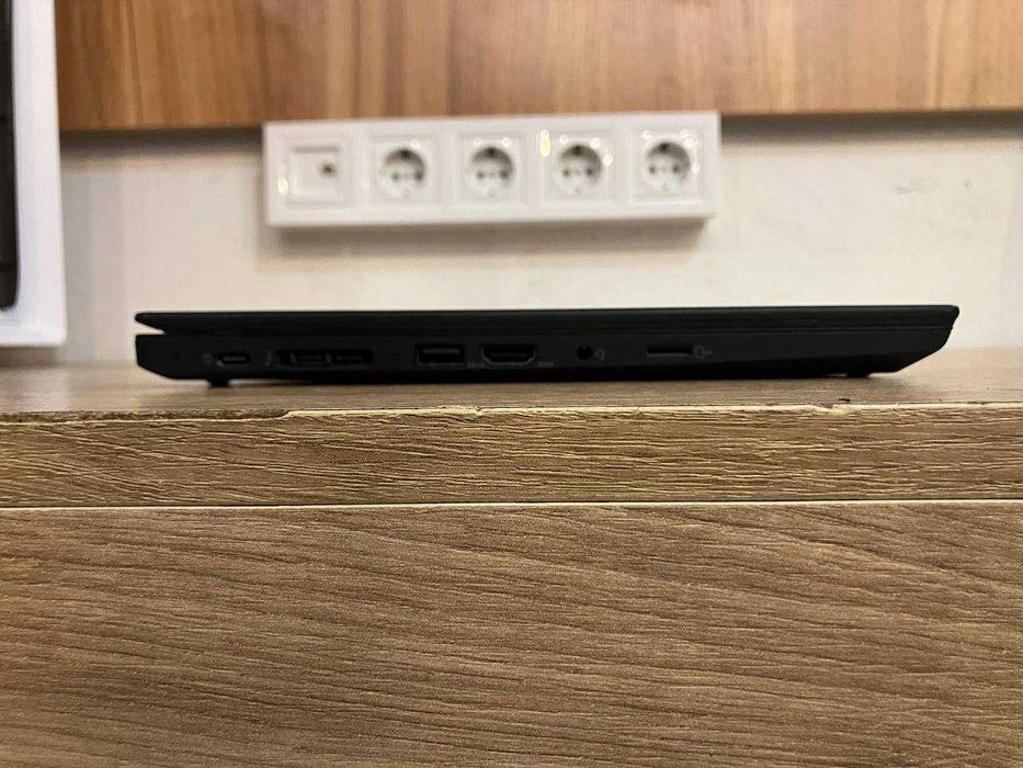 Ноутбук 14" Lenovo ThinkPad T490 / i5-8250U / 8GB / SSD 256GB / гарантія 12 міс.