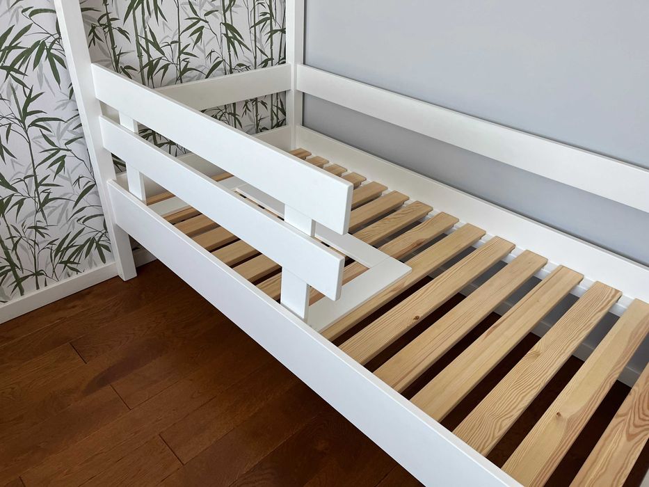 Drewniane łóżko domek 80cm x 160cm firmy Nizio Home