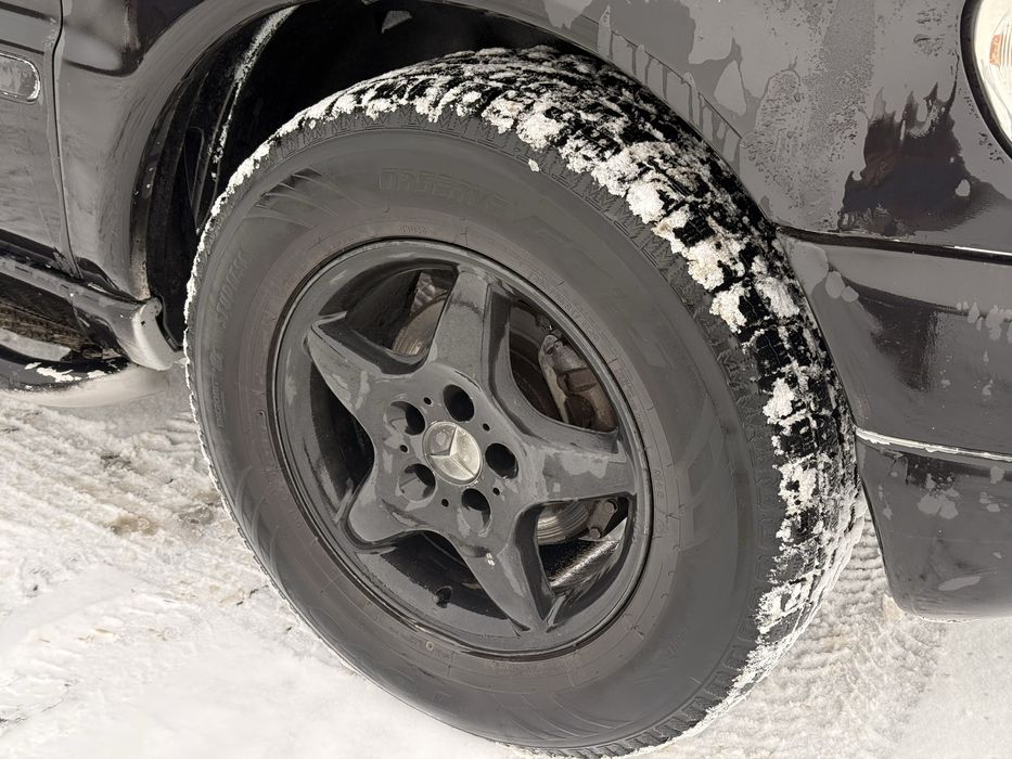 Продам ML 163 з одним із найкращих двигунів  2.7 CDI кінець 2000 року