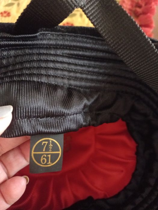 Atençao hipismo, toque novo, 10 euros, tam. 61