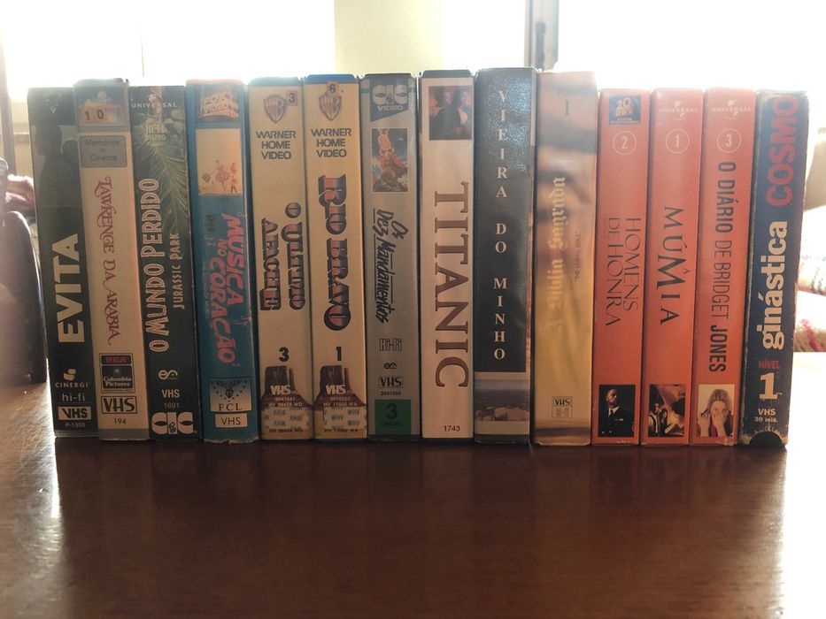 54 Cassets video VHS