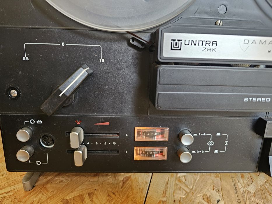 Magnetofon szpulowy Unitra ZRK M-2403 SD +  13 taśm