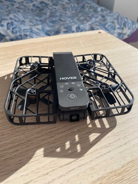Dron HOVERAir X1