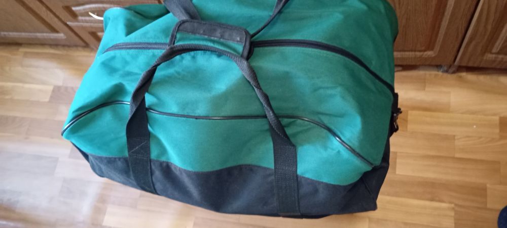 Большие дорожные сумки