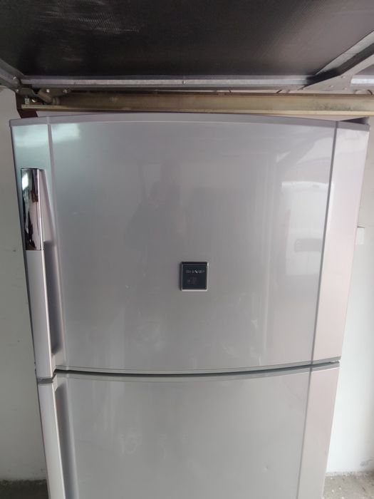 Lodówka A+++ No Frost Bezszronowa Inox chłodziarka zamrażarka