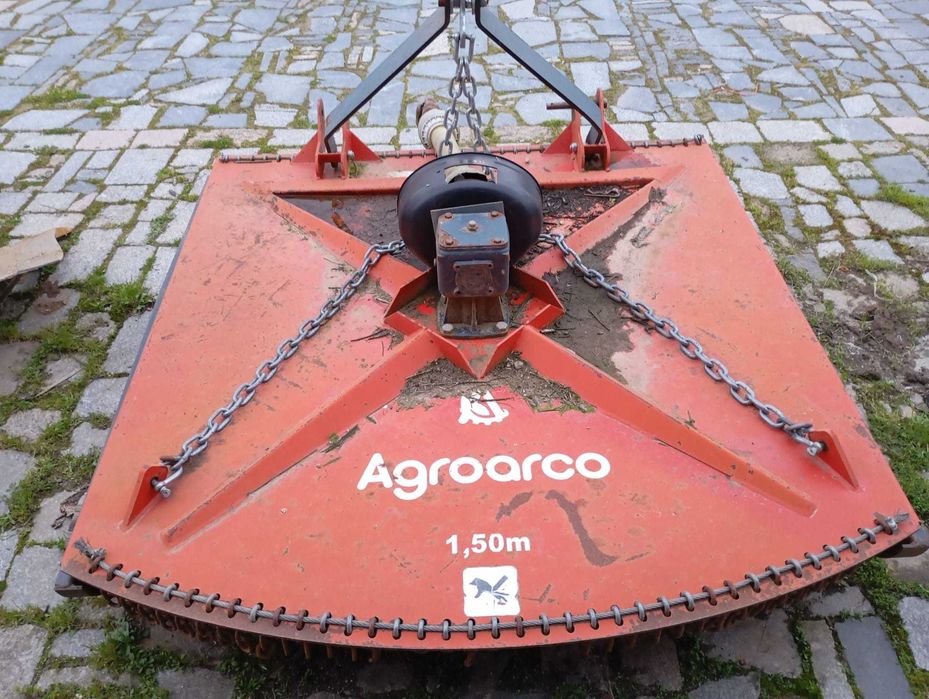 Vende-se capinadeira (Como nova)