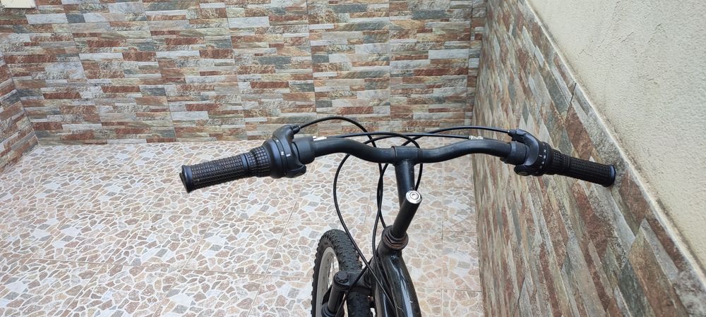Bicicleta roda 28 emt