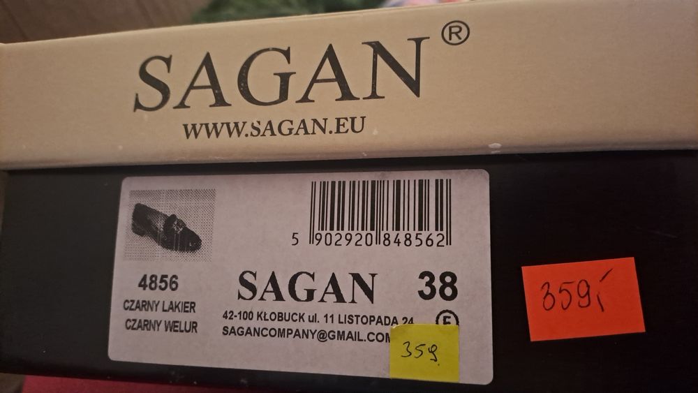 Sagan czarne półbuty skóra naturalna welur 38
