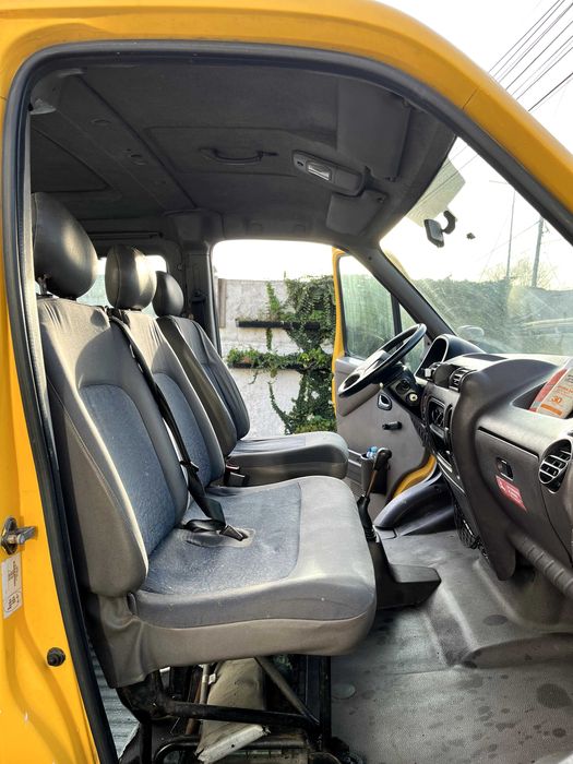 Renault Master 2.5D 1999 - 9 lugares